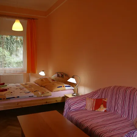 No. 12 Trziste 29 *